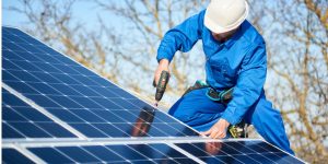 Installation Maintenance Panneaux Solaires Photovoltaïques à Duingt
